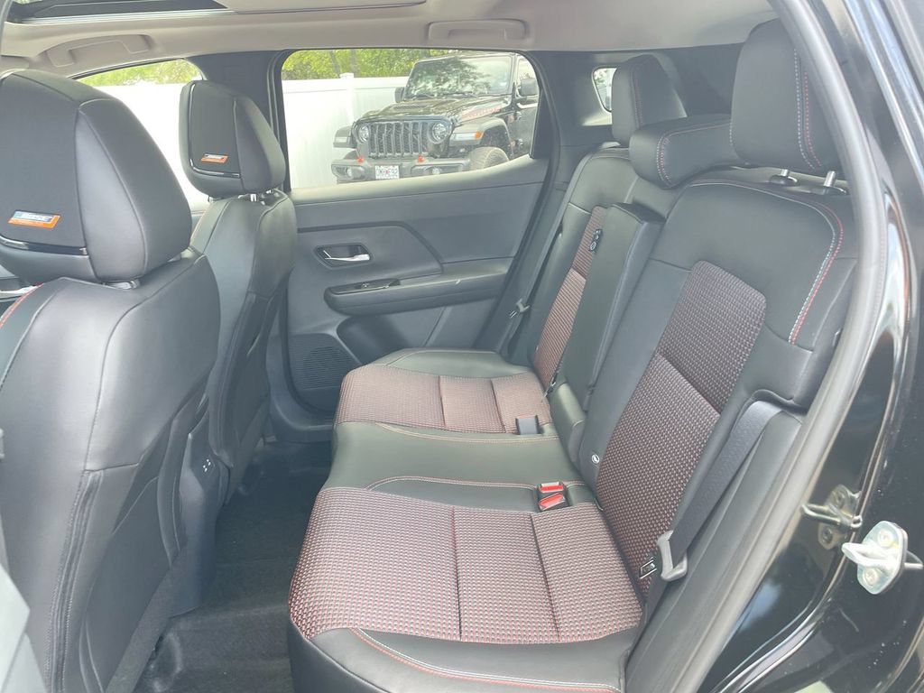 Used 2026 Nissan Kicks SR w/ SR Premium Package AWD/4WD image 66