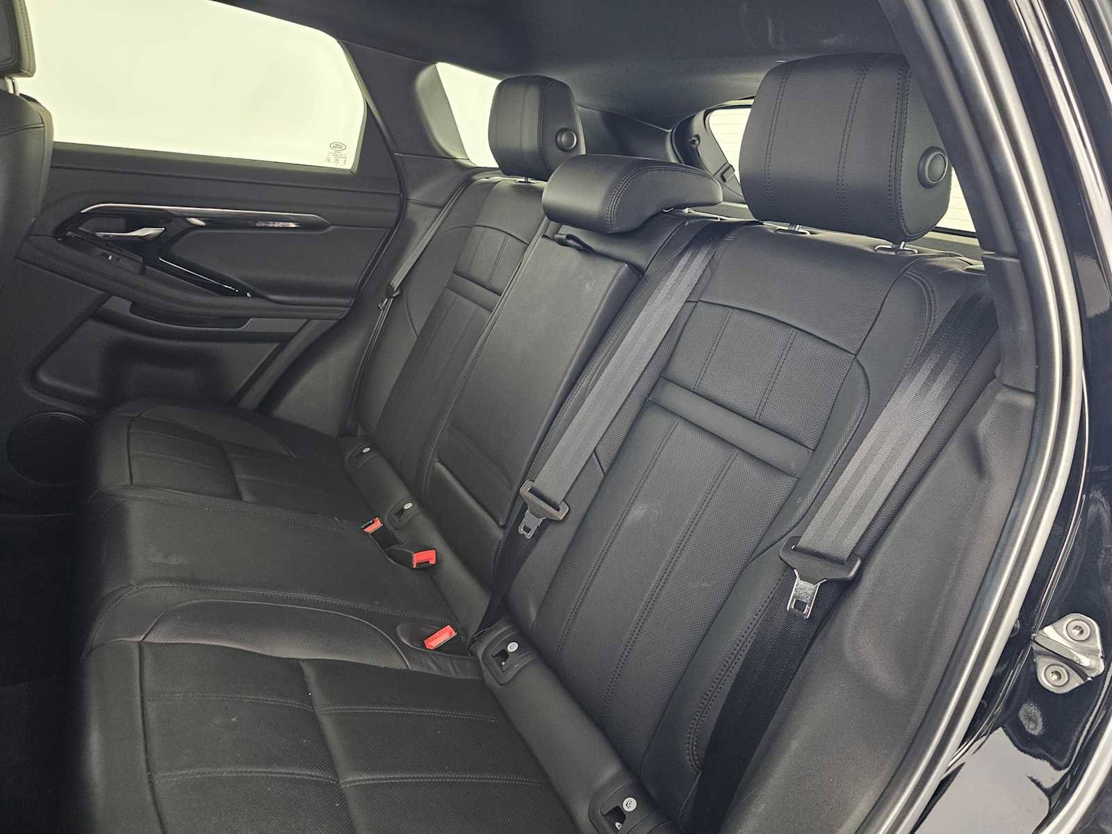 Used 2021 Land Rover Range Rover Evoque SE AWD/4WD image 17