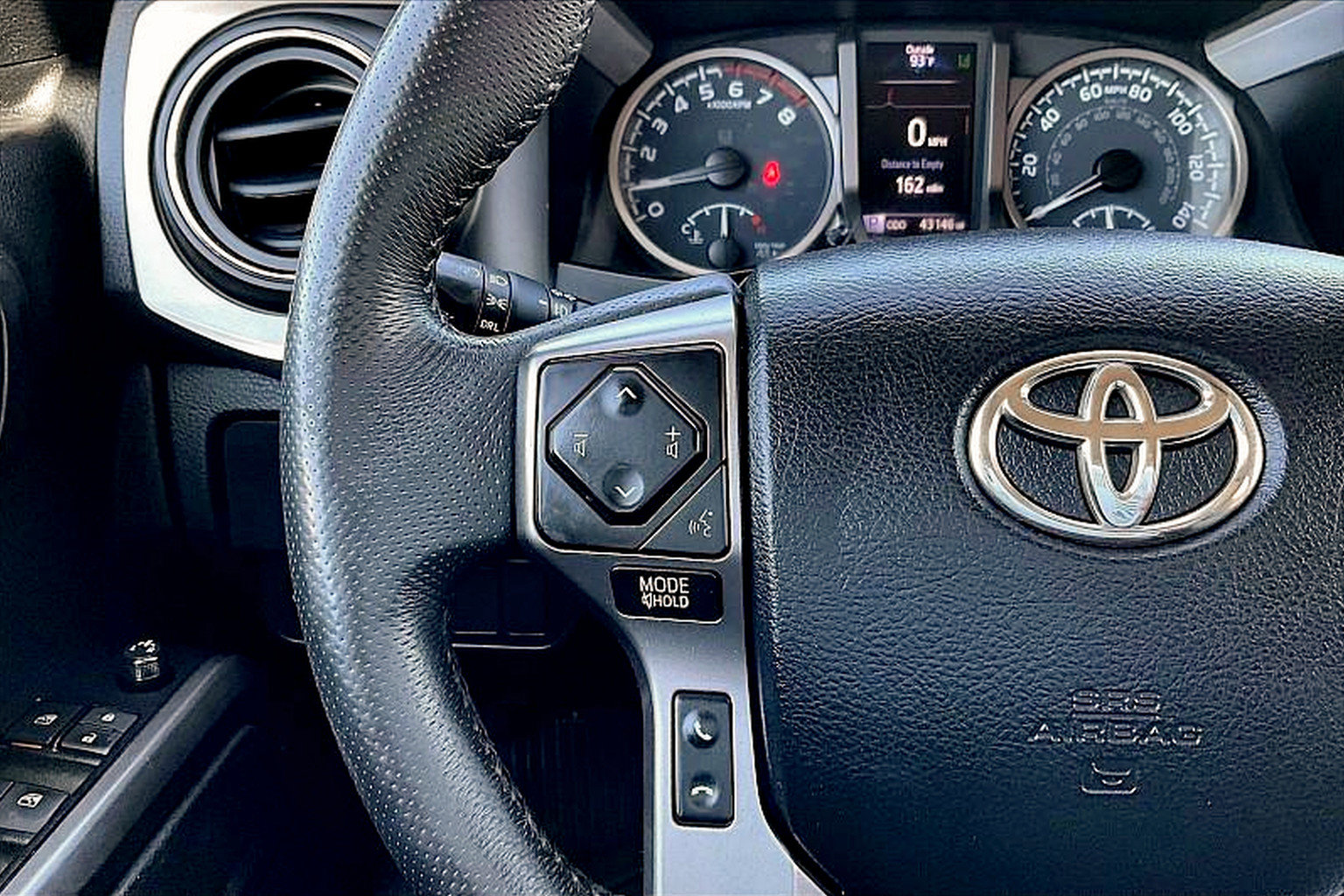 Used 2021 Toyota Tacoma SR5 image 18