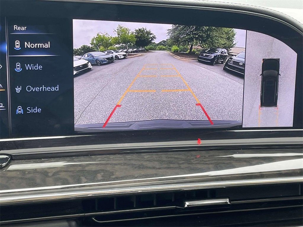 Used 2024 Cadillac Escalade Premium Luxury image 25