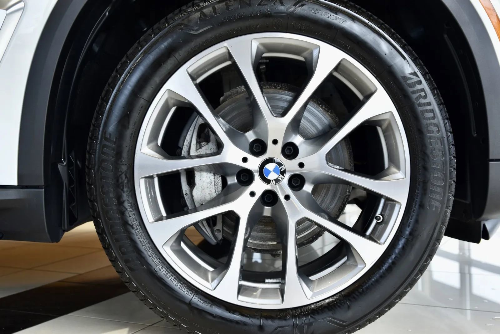 Used 2026 BMW X5 xDrive40i AWD/4WD image 10