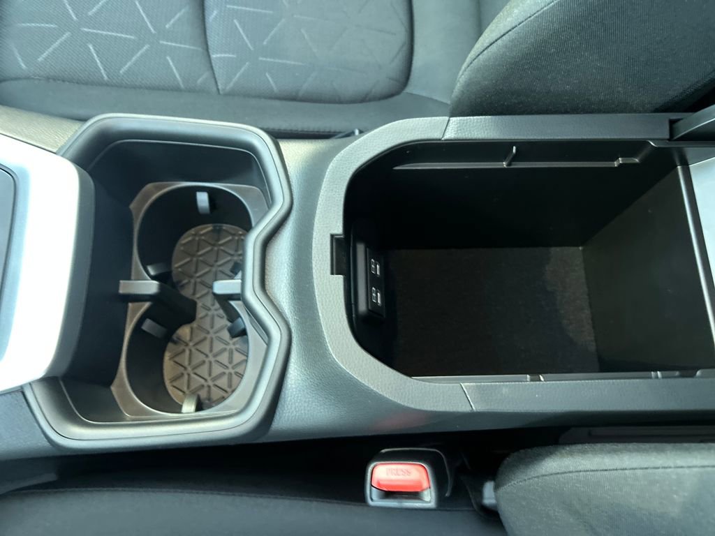 New 2025 Toyota RAV4 XLE image 23