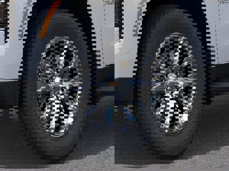 New 2026 Chevrolet Suburban Premier image 9