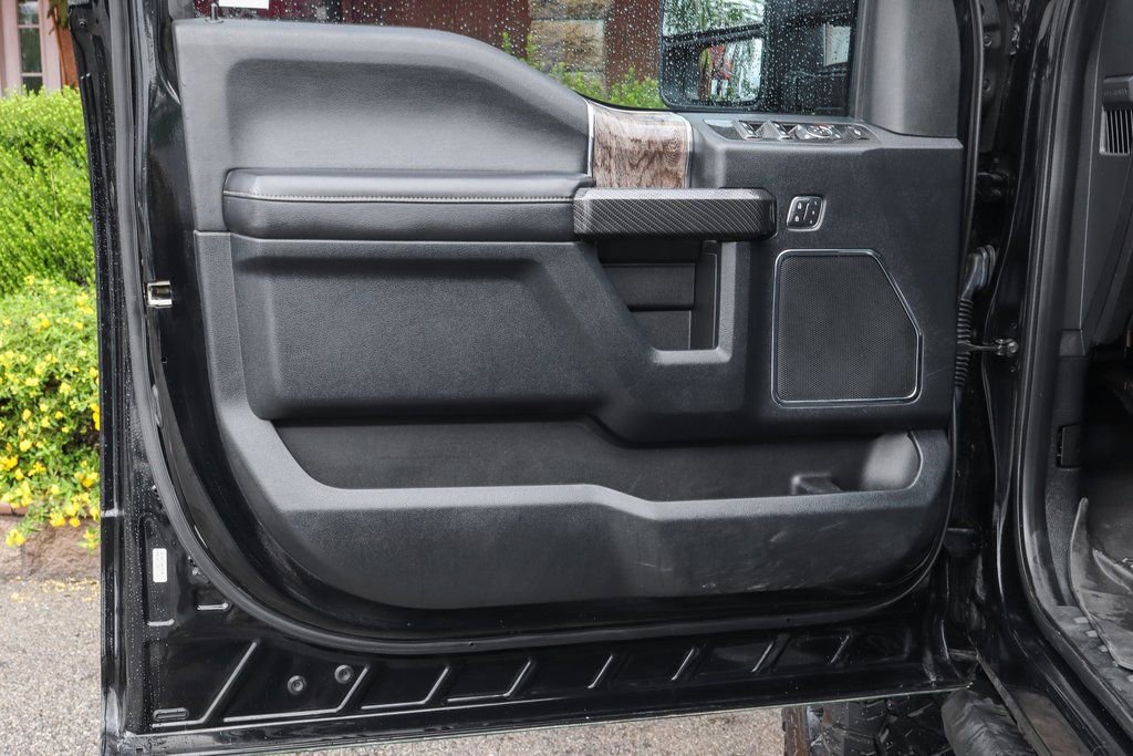 Used 2018 Ford F250 Lariat w/ Lariat Ultimate Package image 17