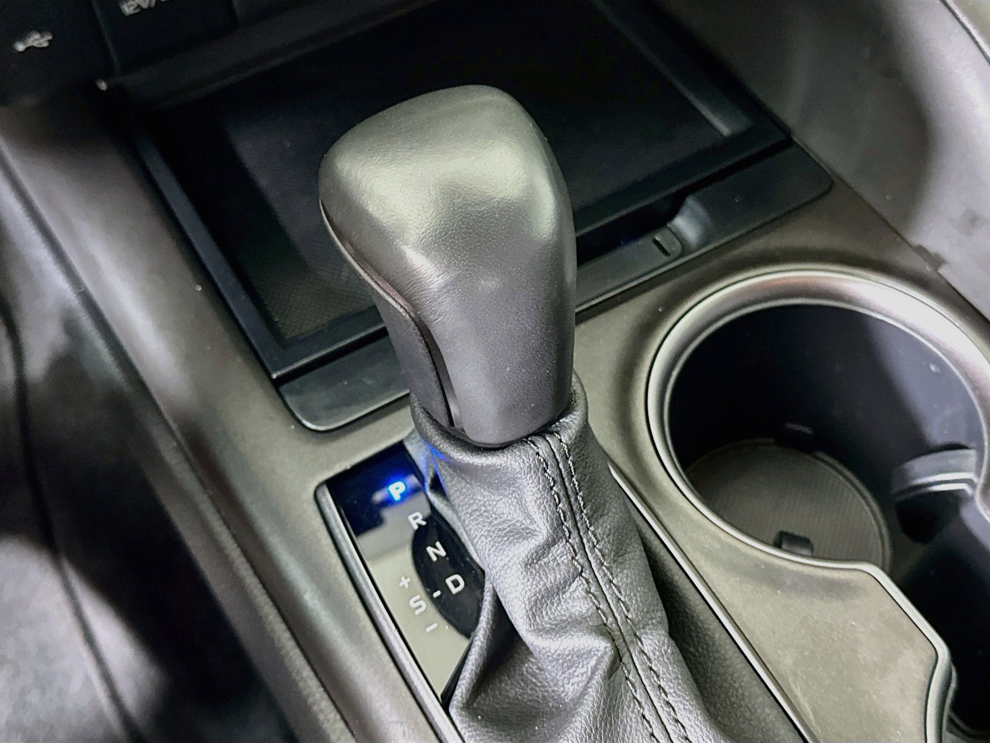 Used 2024 Toyota Camry SE FWD image 24
