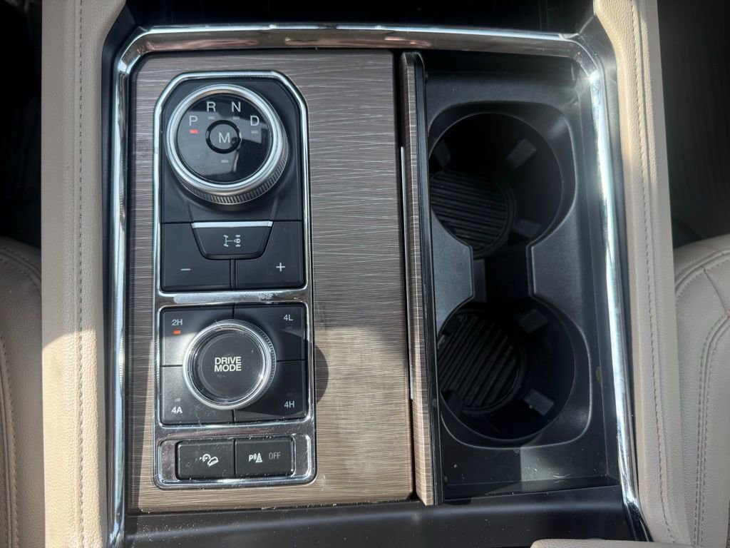 Used 2024 Ford Expedition Max Limited w/ Excursion Package AWD/4WD image 24