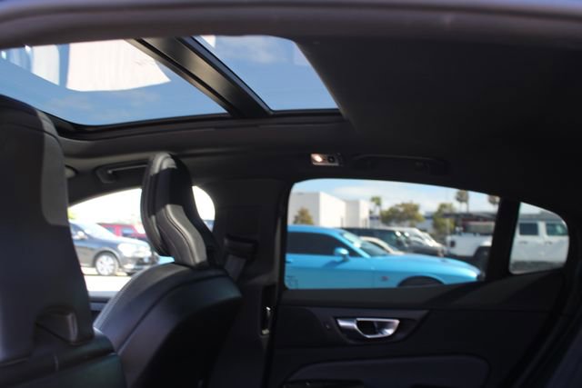 Used 2021 Volvo S60 T8 R-Design w/ Climate Package AWD/4WD image 40