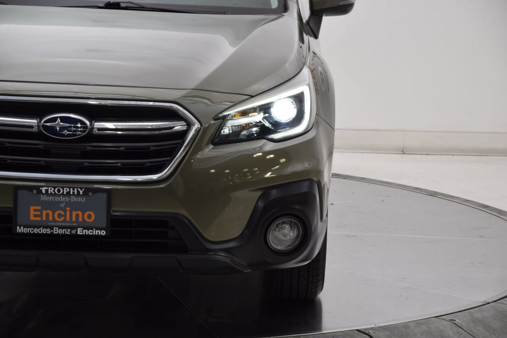 Used 2018 Subaru Outback 2.5i Limited AWD/4WD image 10