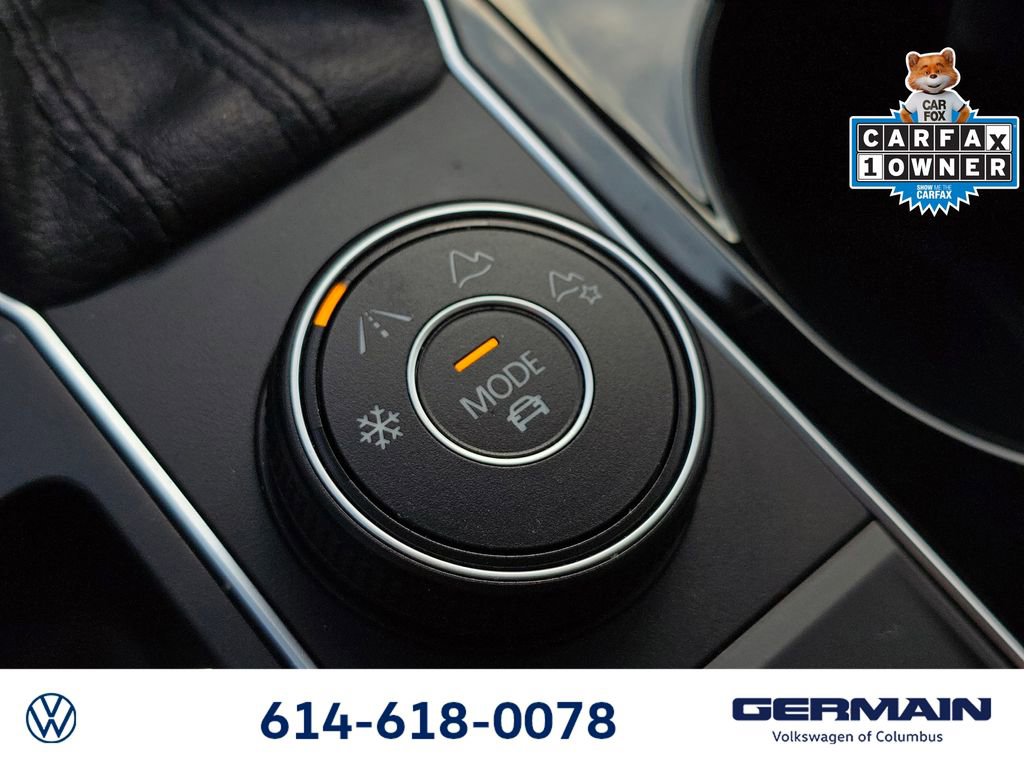 Used 2020 Volkswagen Atlas Cross Sport SEL image 39