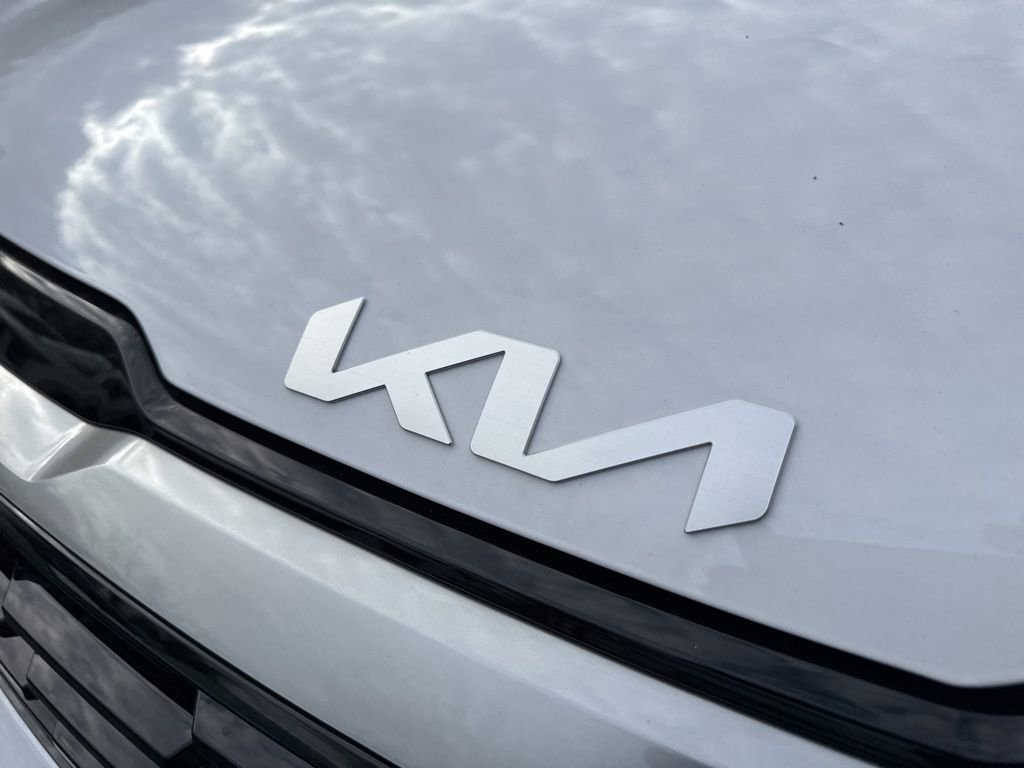 New 2026 Kia Sportage EX image 15