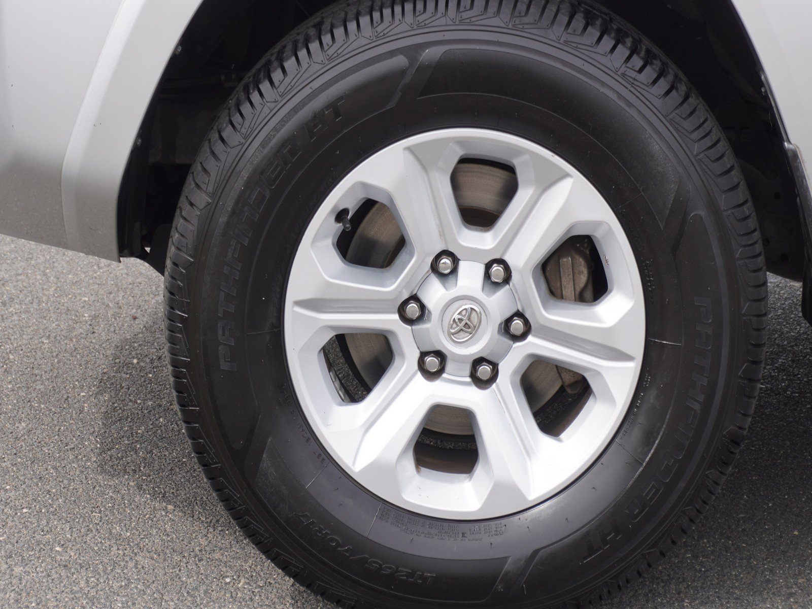 Used 2014 Toyota 4Runner SR5 Premium image 7