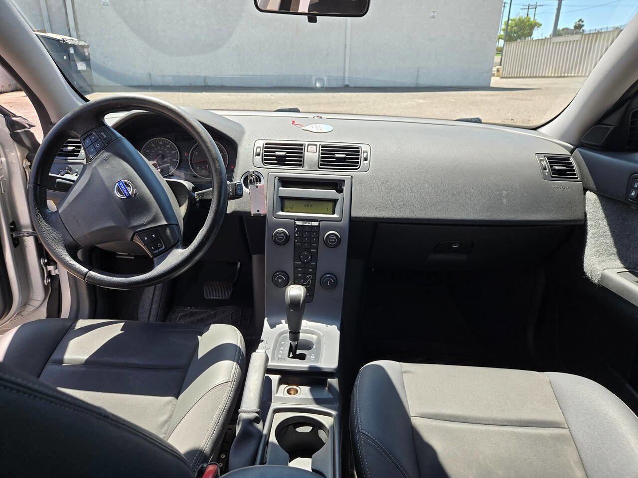 Used 2007 Volvo V50 2.4i FWD image 32