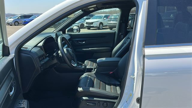 Used 2025 Honda CR-V Sport-L image 9