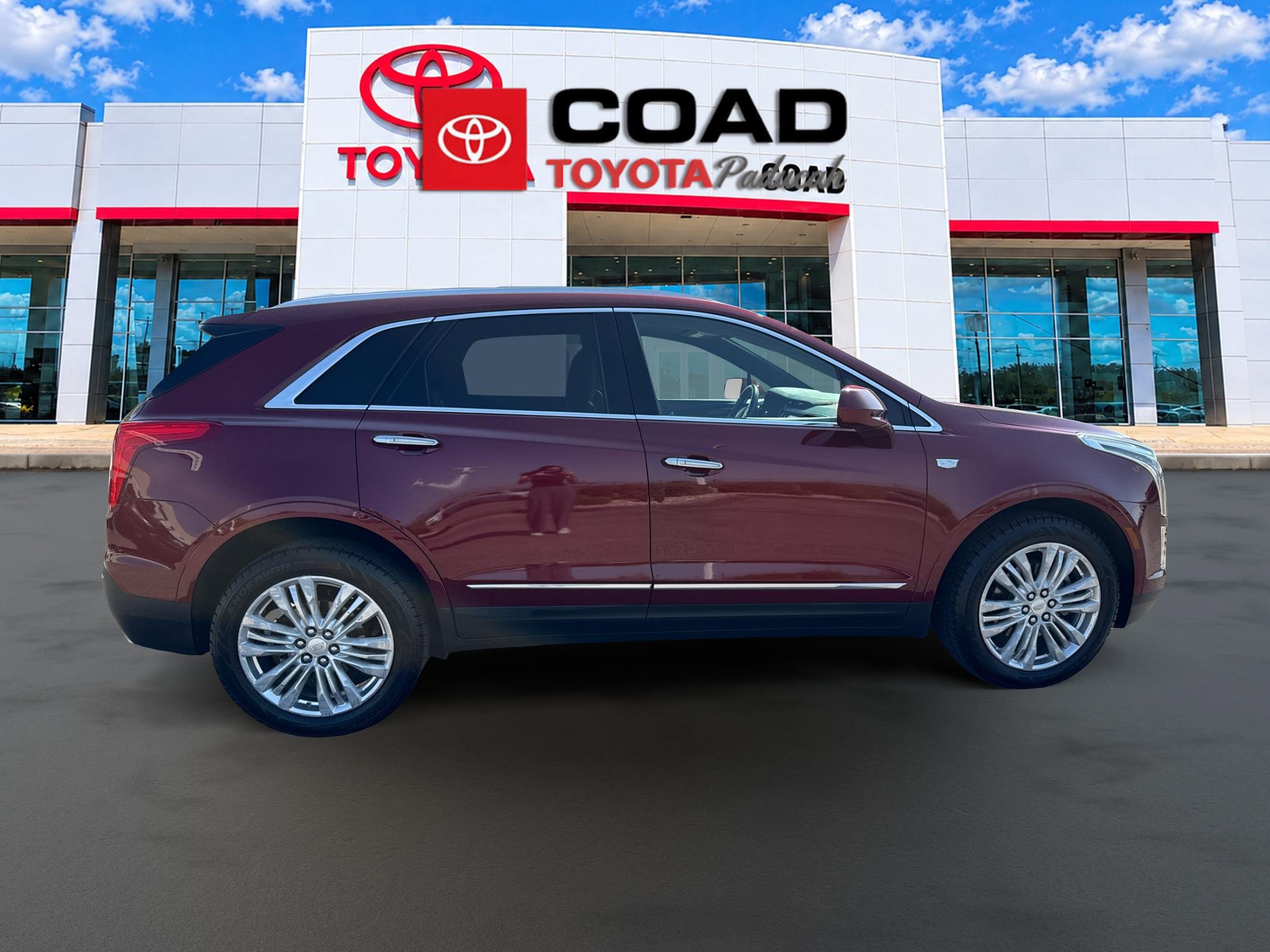 Used 2018 Cadillac XT5 Premium Luxury FWD image 6