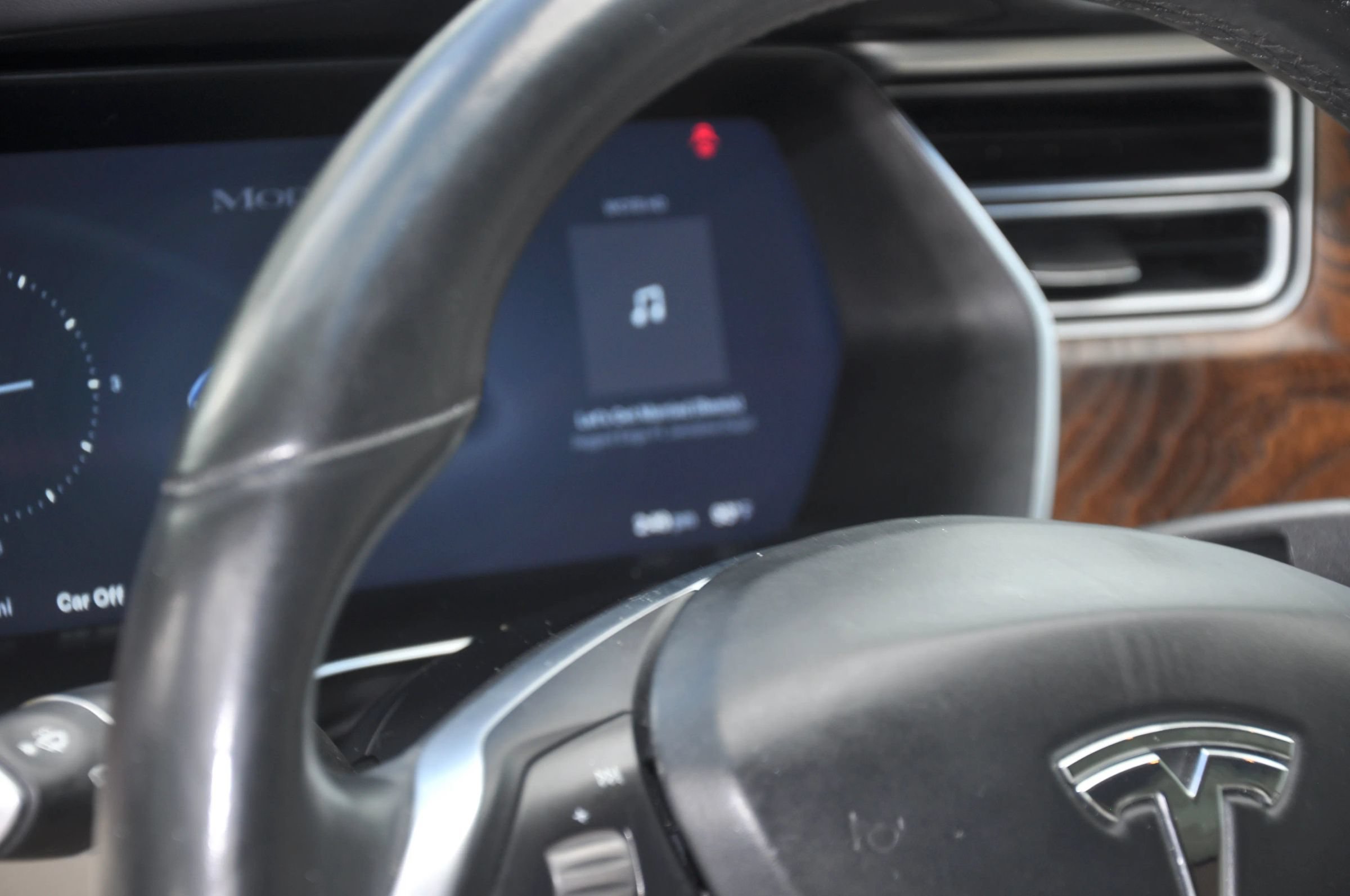 Used 2017 Tesla Model S 75 RWD image 32