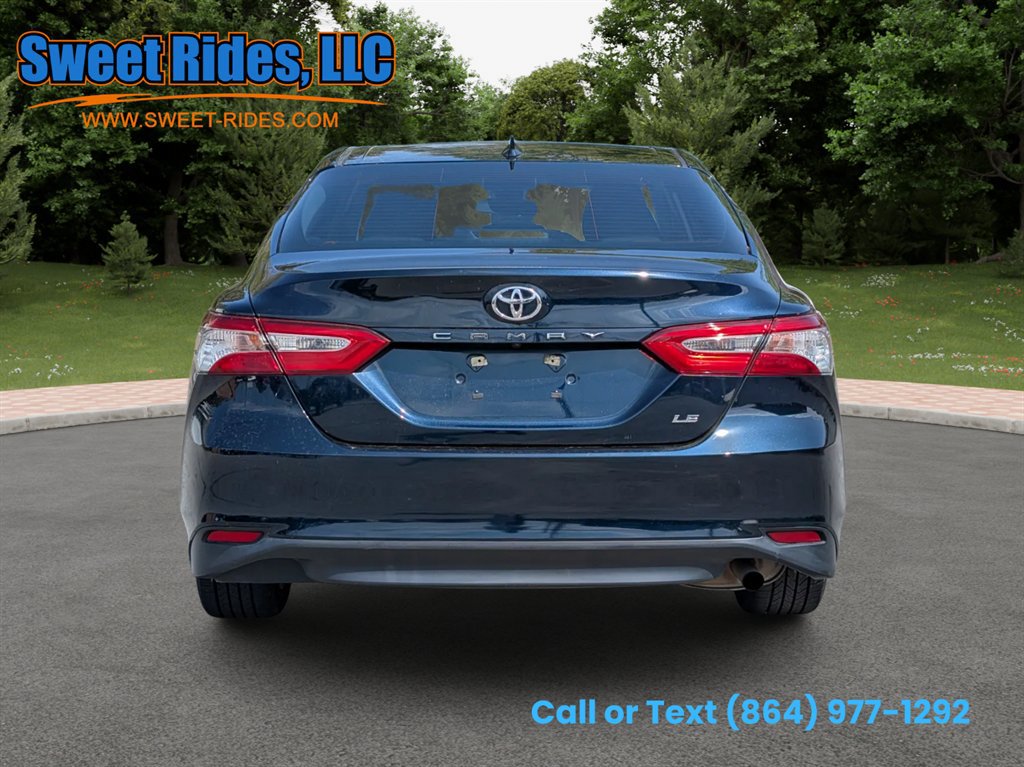 Used 2019 Toyota Camry LE image 7
