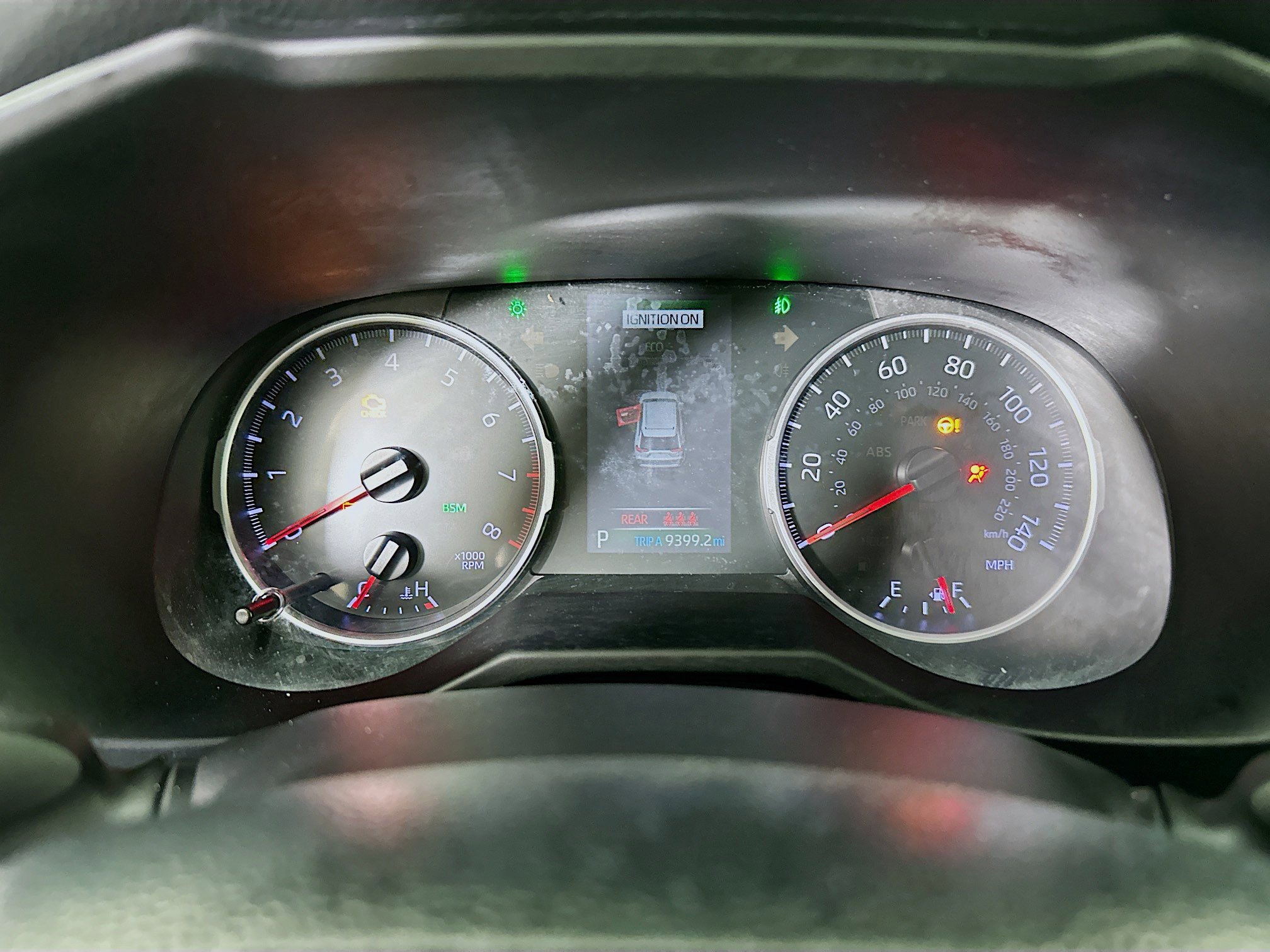 Used 2021 Toyota RAV4 XLE image 19