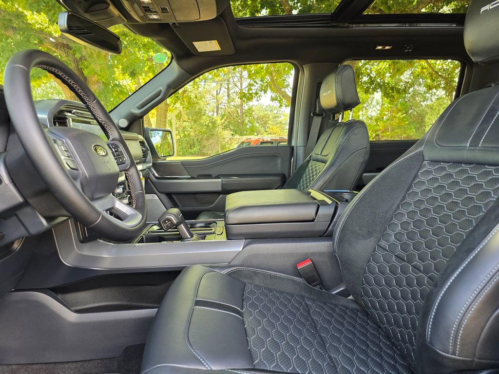 New 2025 Ford F150 XLT w/ Equipment Group 303A High image 43