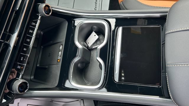 New 2027 Chevrolet Traverse Z71 AWD/4WD image 29