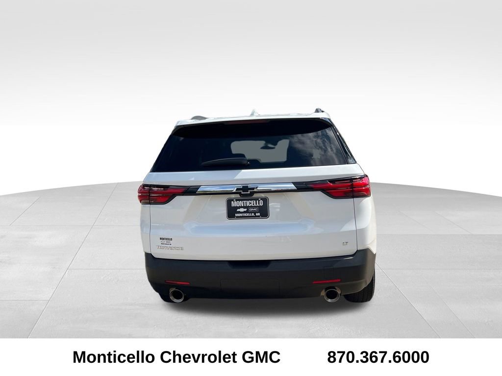 Used 2023 Chevrolet Traverse LT FWD image 4
