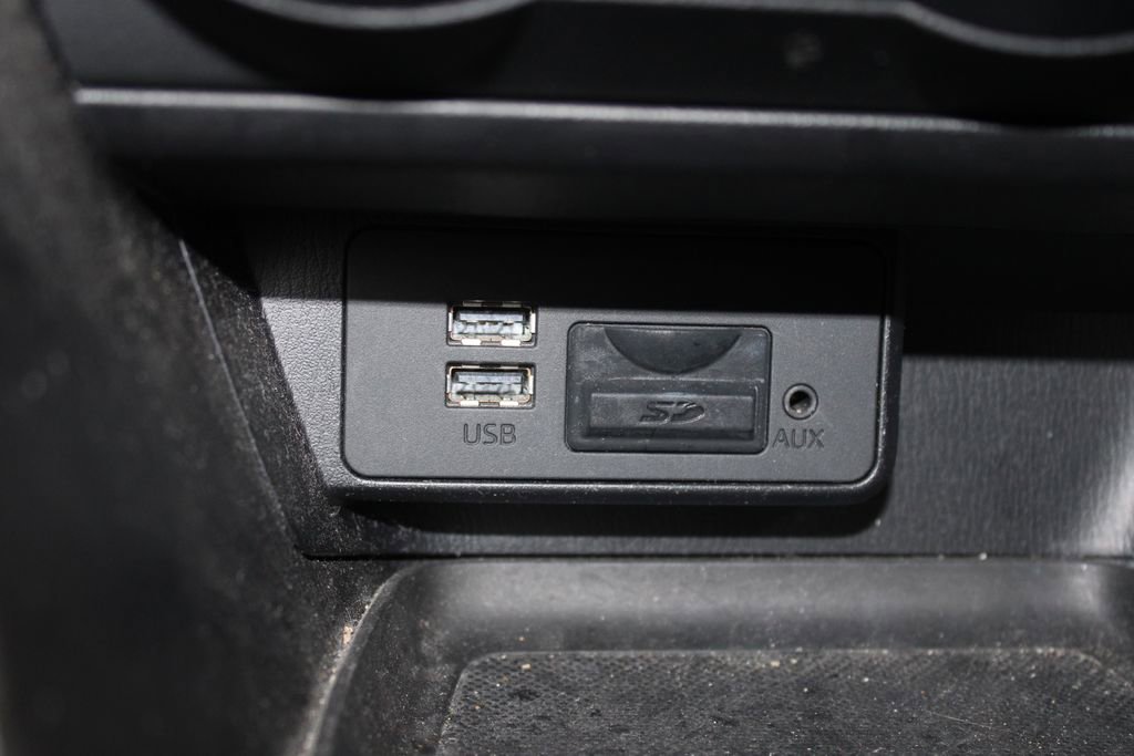 Used 2016 MAZDA MAZDA3 i Touring image 27