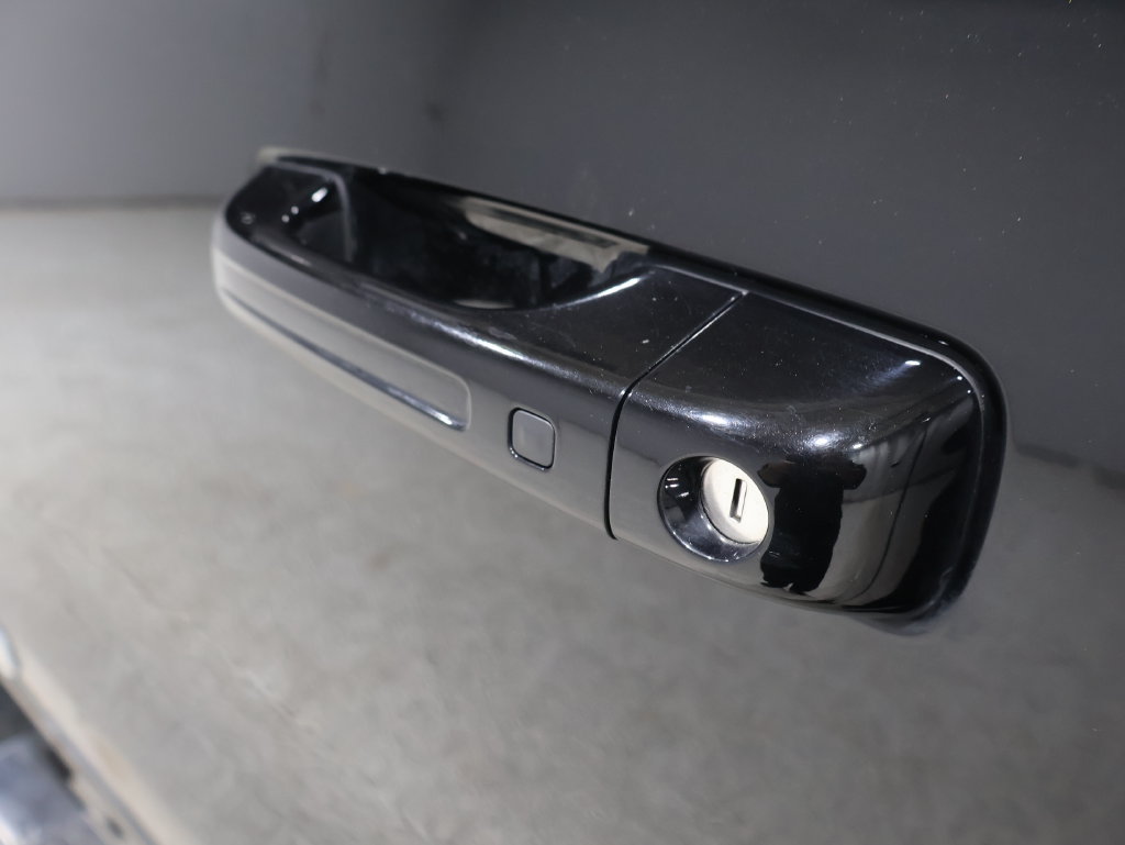 Used 2023 RAM 1500 Laramie AWD/4WD image 12