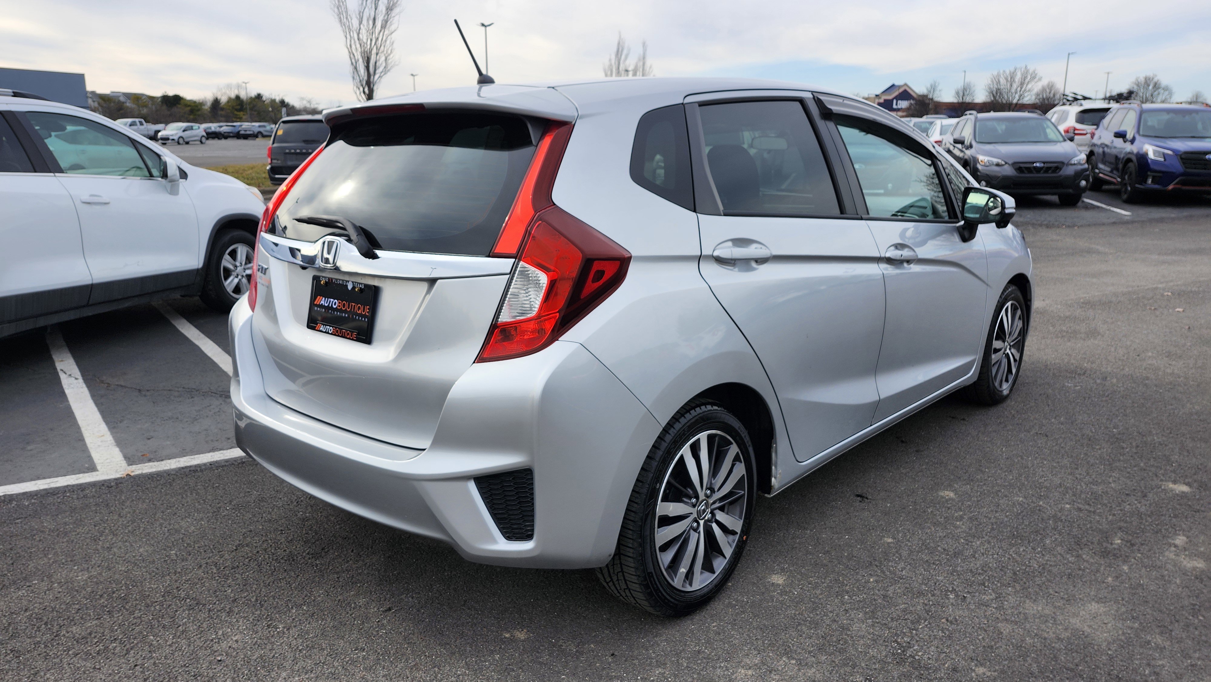 Used 2015 Honda Fit EX image 17