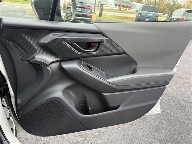 Used 2024 Subaru Crosstrek 2.0i Premium image 46