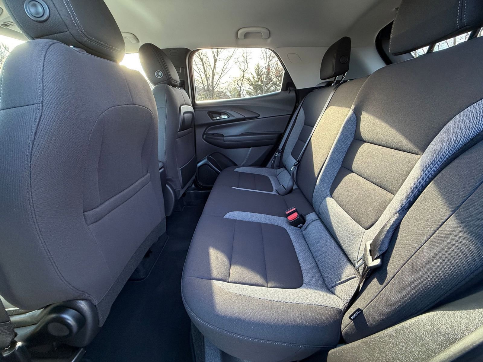 Used 2025 Chevrolet TrailBlazer LT image 23