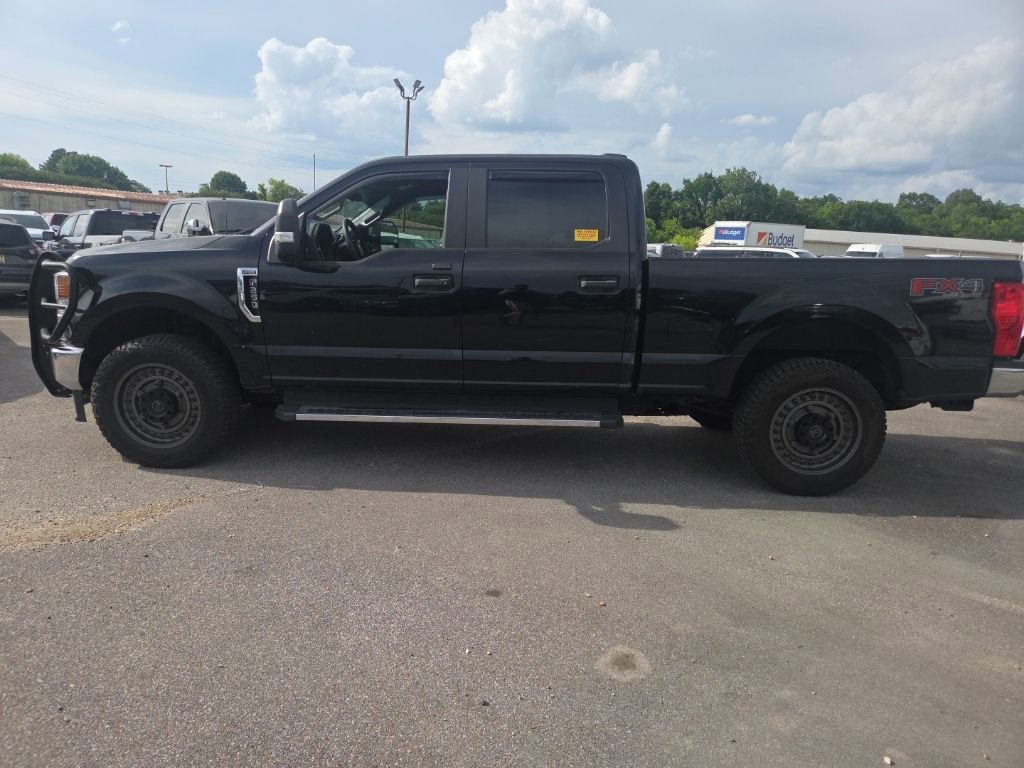 Used 2022 Ford F250 XL w/ STX Appearance Package AWD/4WD image 3