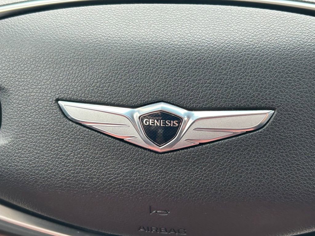 Used 2025 Genesis GV70 2.5T image 36