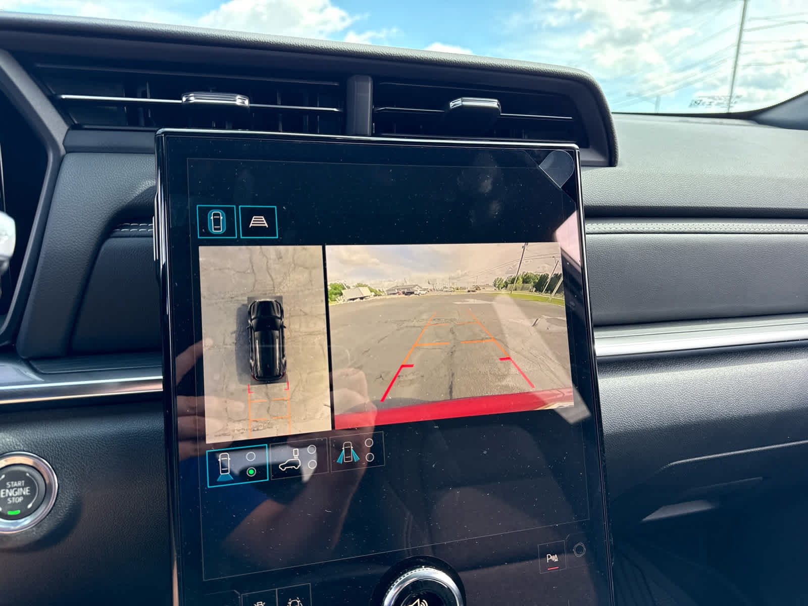 New 2026 GMC Terrain Elevation w/ Technology Package II FWD image 16