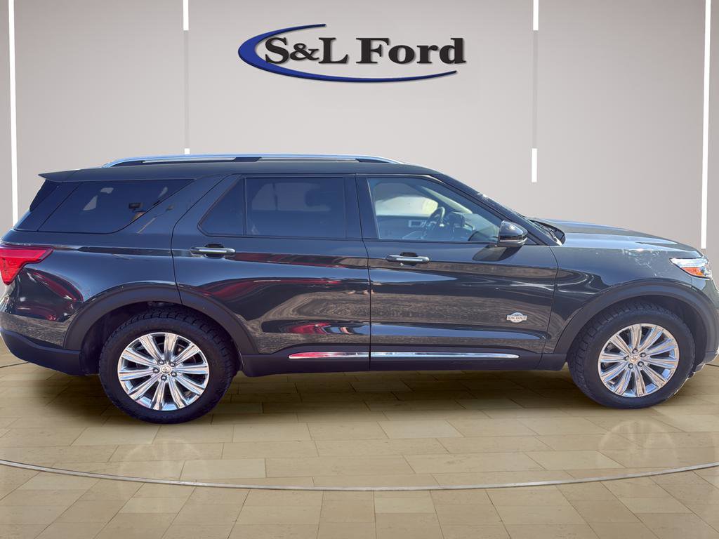 Used 2022 Ford Explorer King Ranch w/ Premium Technology Package AWD/4WD image 9