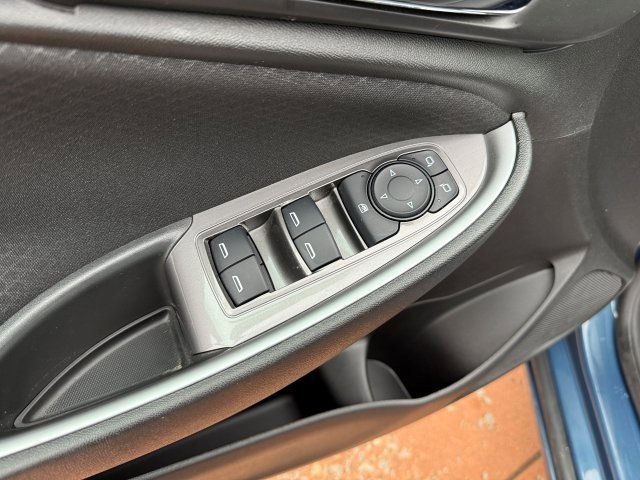 Used 2024 Chevrolet Malibu LS image 9