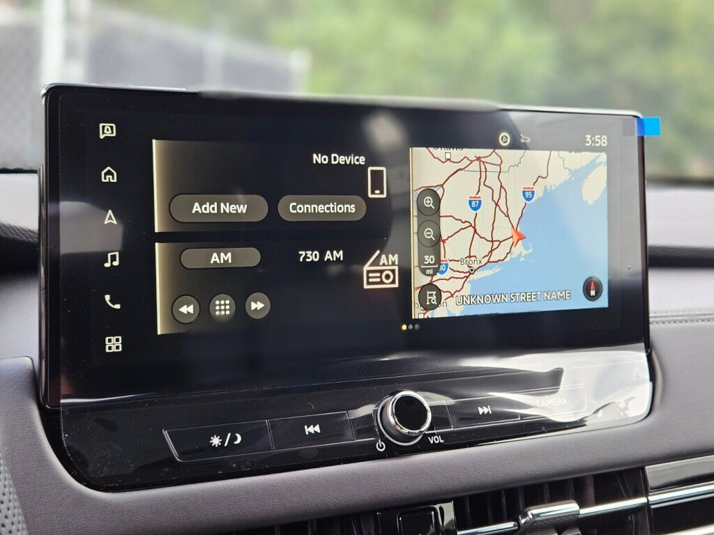 New 2025 Mitsubishi Outlander SEL image 19