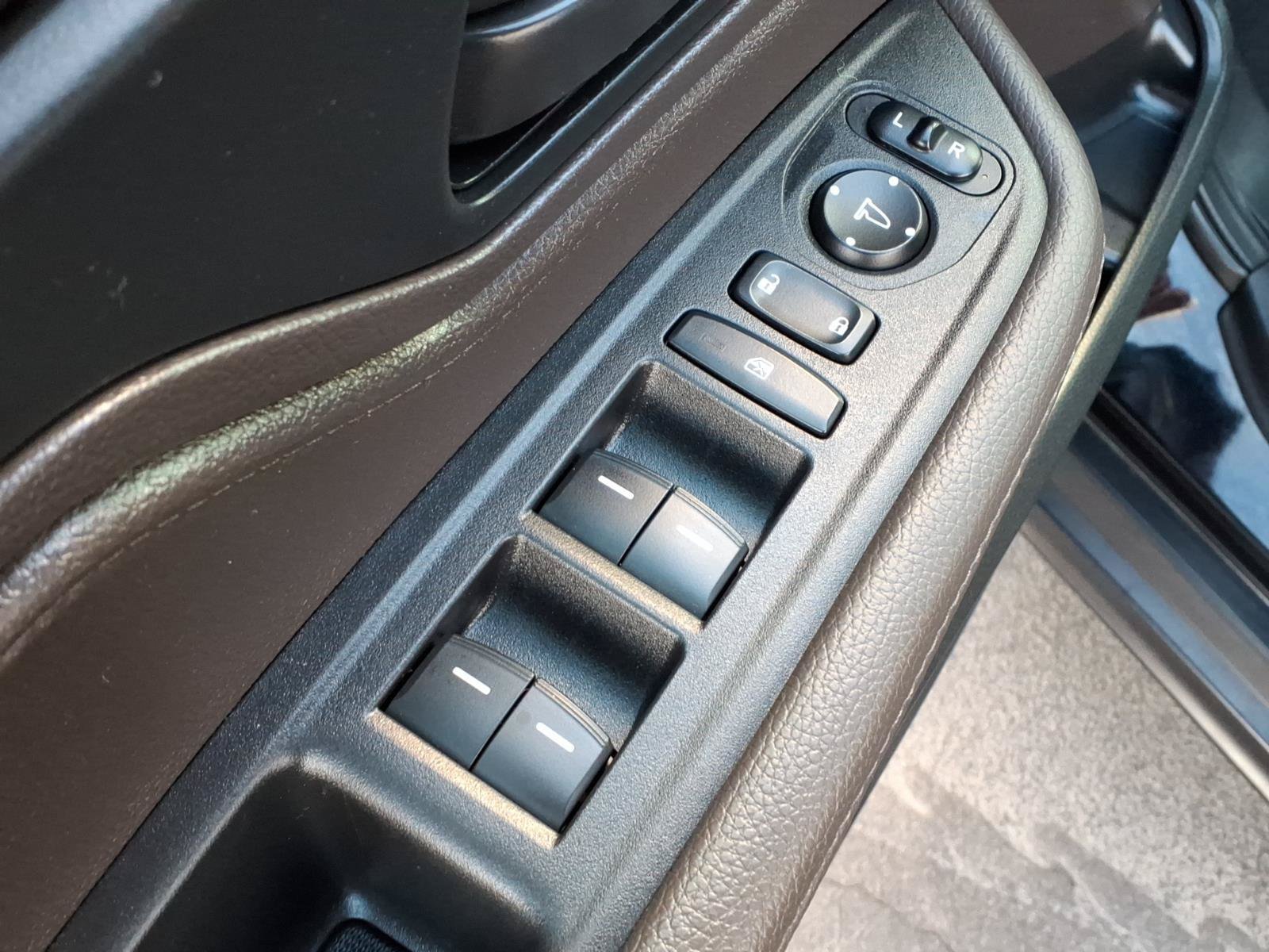 Used 2018 Honda Odyssey EX image 14