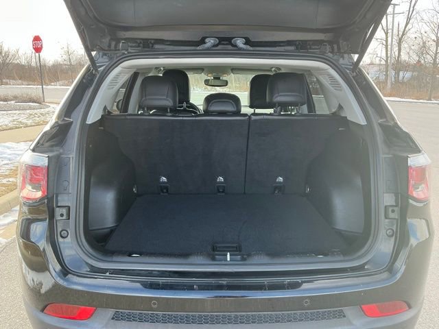 Used 2019 Jeep Compass Limited w/ Safety & Security Group image 14