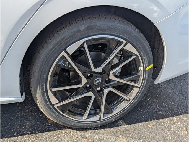 New 2025 Nissan Sentra SR w/ Trunk Package image 26