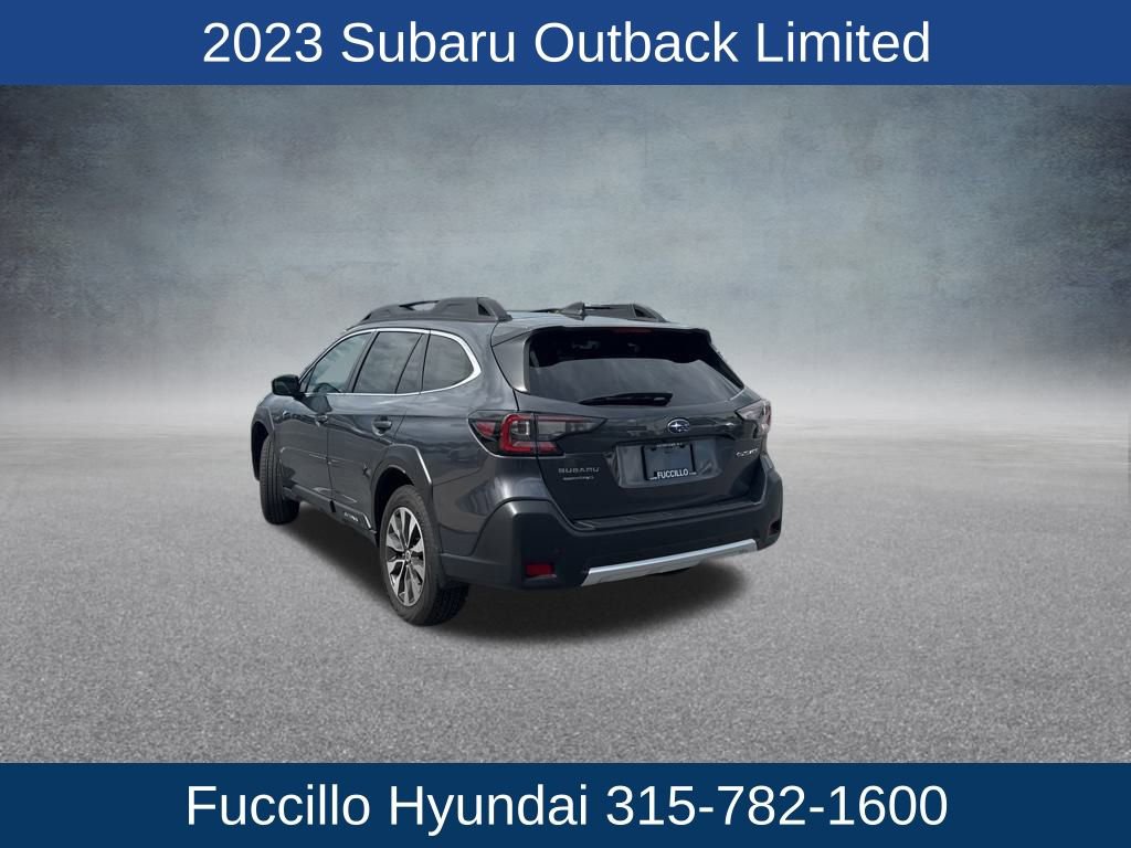 Used 2023 Subaru Outback Limited image 7