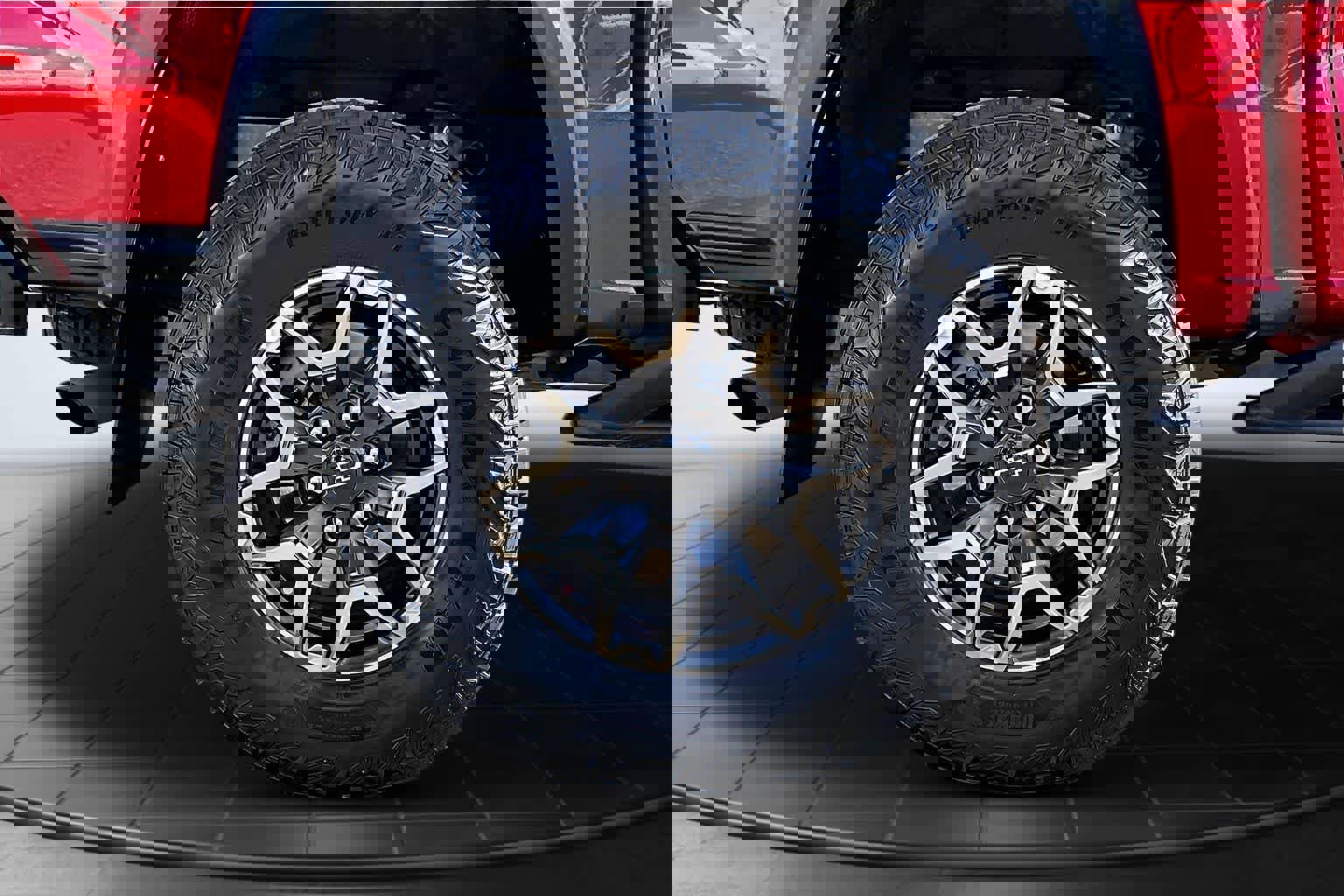 Used 2023 Chevrolet Colorado ZR2 w/ ZR2 Convenience Package III AWD/4WD image 35