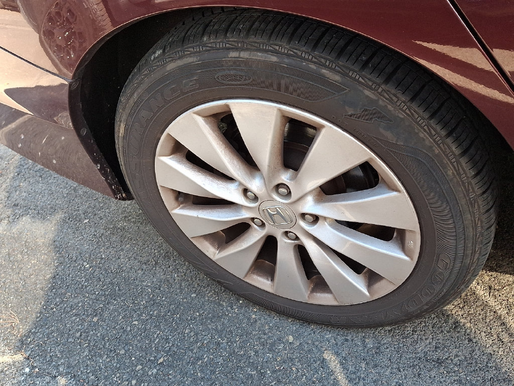 Used 2015 Honda Accord EX-L image 8