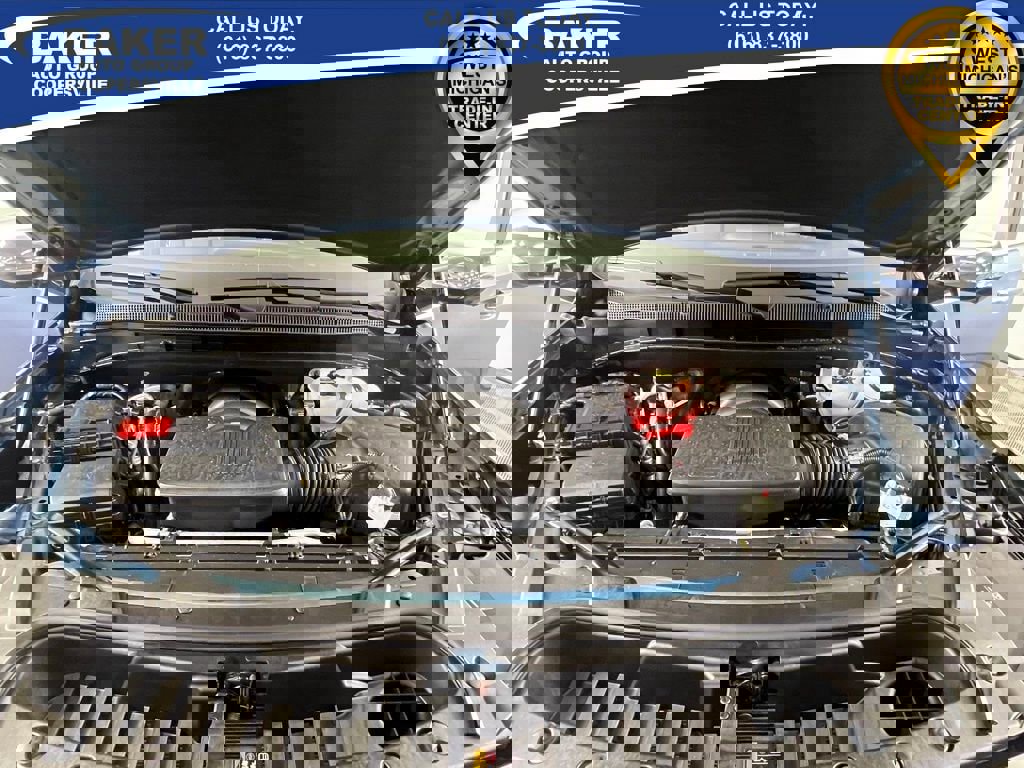 New 2025 Chevrolet Suburban Premier image 31