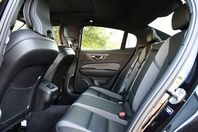 Used 2024 Volvo S60 B5 Plus FWD image 14