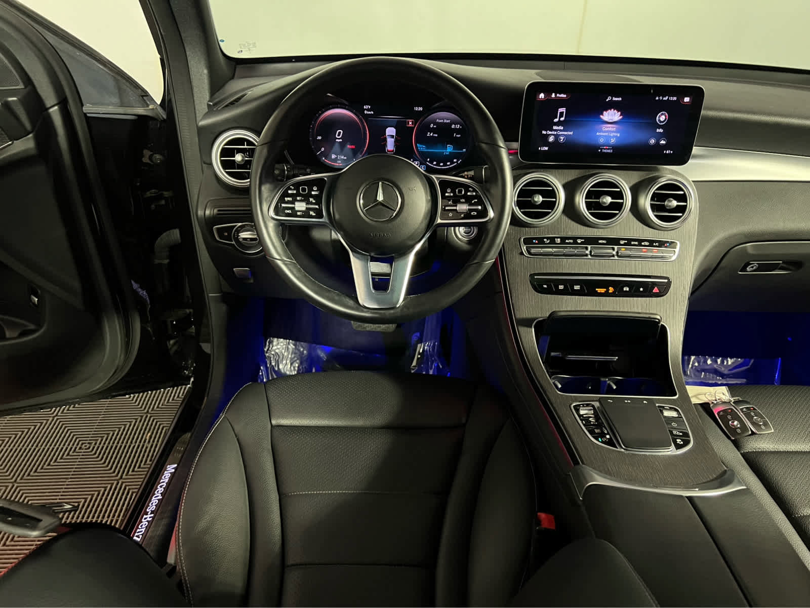 Used 2022 Mercedes-Benz GLC 300 4MATIC image 13