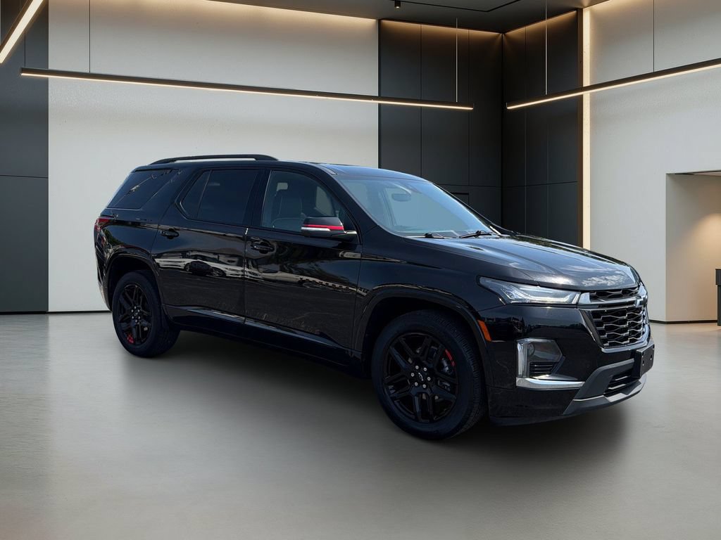 Used 2022 Chevrolet Traverse Premier w/ Redline Edition FWD image 8