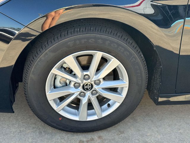 New 2026 Toyota Camry LE w/ Convenience Package FWD image 5