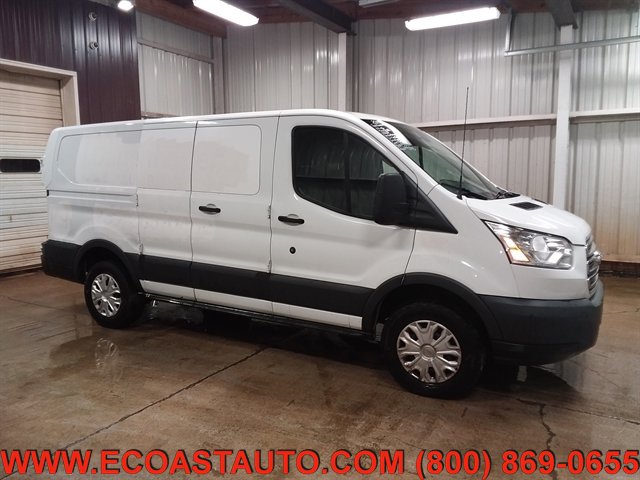 Used 2017 Ford Transit 250 130 Low Roof w/ Exterior Upgrade Package RWD image 4