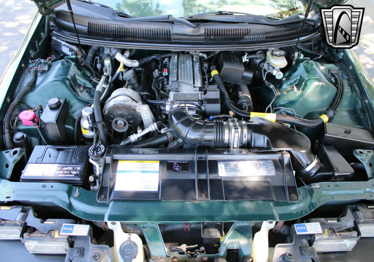 Used 1995 Chevrolet Camaro Z28 image 27