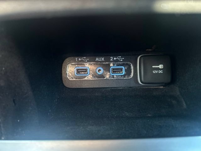 Used 2020 Jeep Grand Cherokee Altitude AWD/4WD image 31