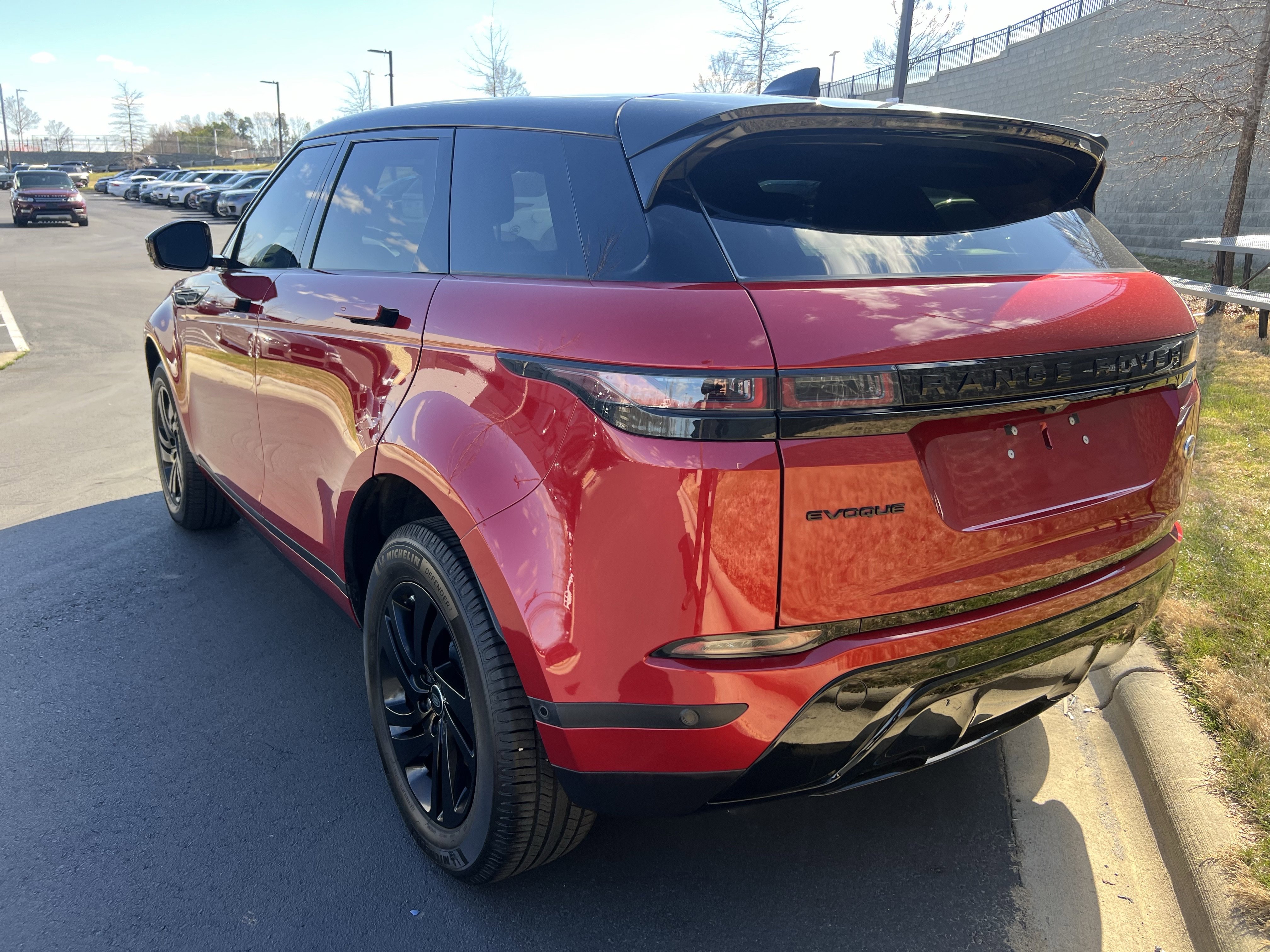 Used 2021 Land Rover Range Rover Evoque S image 5